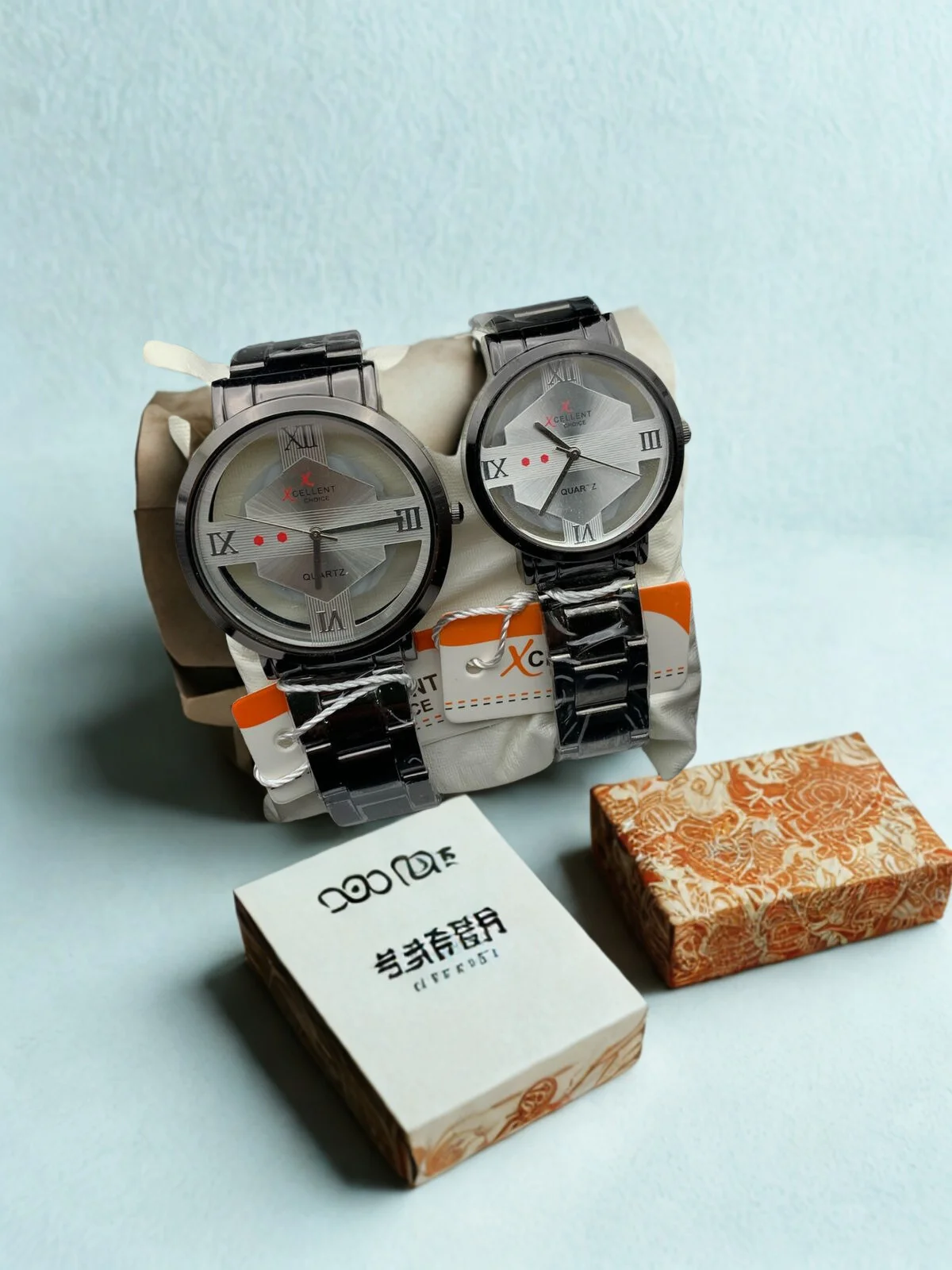 couple watch couple watch